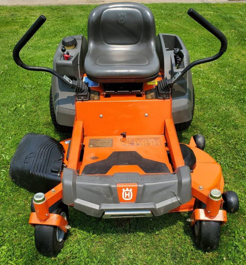 2015 Husqvarna Z246 Zero Turn Riding Mower 2 810x874 2015 Husqvarna Z246 Zero Turn Riding Mower