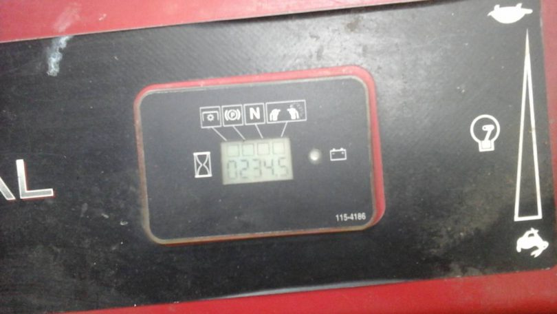 52 inch Toro walk behind mower 5 810x456 Toro 52 inch walk behind mower