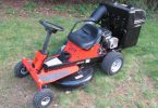 ARIENS RM1028 06 145x100 ARIENS RM1028 Rear Engine Rider with Twin Bin Bagger