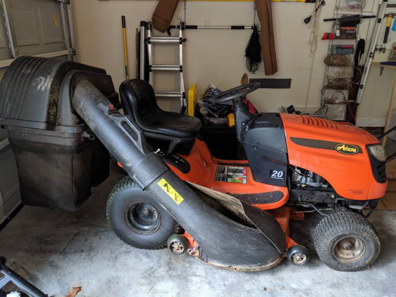 Ariens twin blade 46 inch riding lawn mower 3 810x608 Ariens 46 inch twin blade riding lawn mower