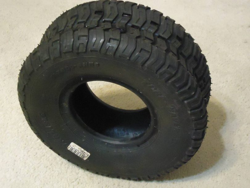 CARLISLE Turf Saver II 3 810x608 Like New Carlisle Turf Saver II Riding Mower Tire