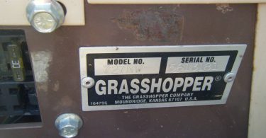 Grasshopper mower 727 10 375x195 Used Grasshopper Mower 727KW For Sale