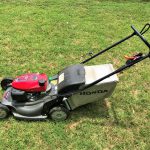 Honda HRX217HYA Premium Residential Mower 05 150x150 Honda HRX217HYA Premium Residential Mower With Bag