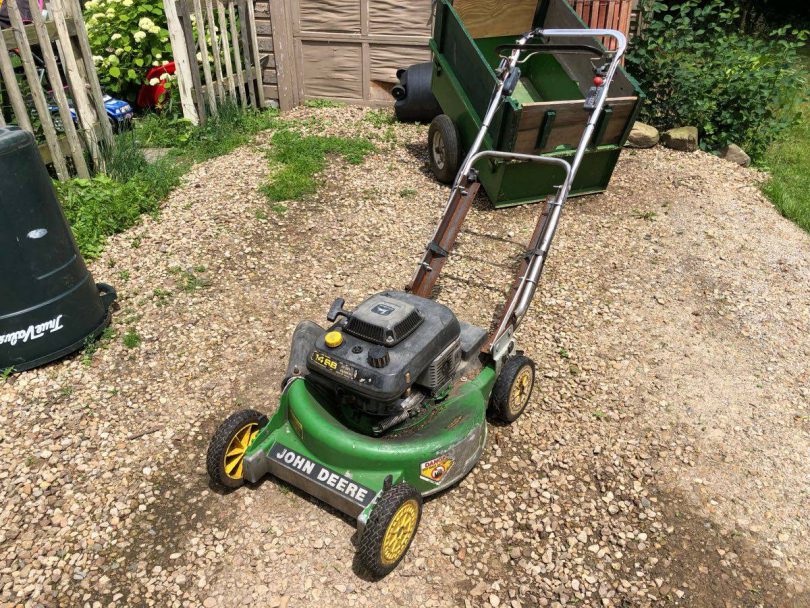 John Deere 14 SB 21 inch 1 810x608 John Deere 14 SB 21 Push Mower for Sale