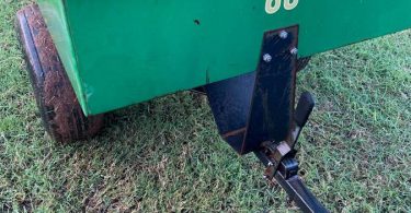 John Deere 80 dump cart 1 375x195 Preowned John Deere 80 Dump Cart for Sale