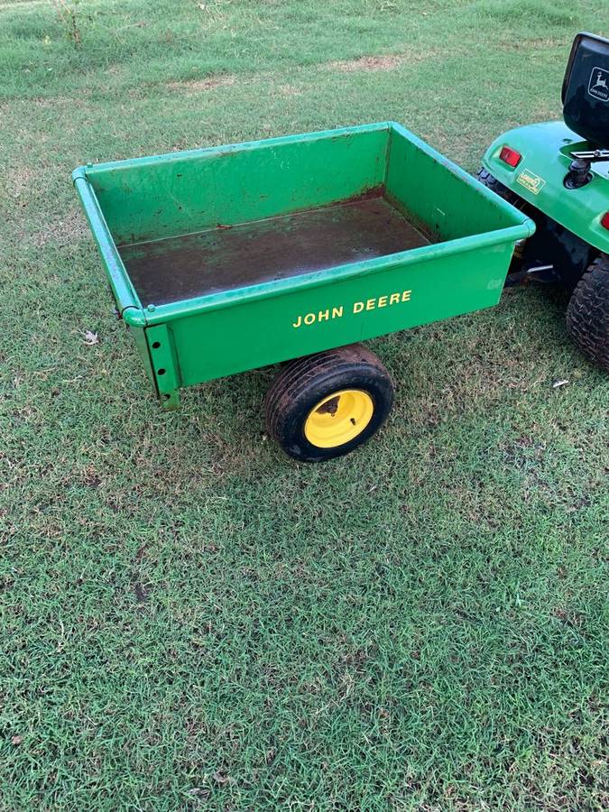 John Deere 80 dump cart 4 Preowned John Deere 80 Dump Cart for Sale