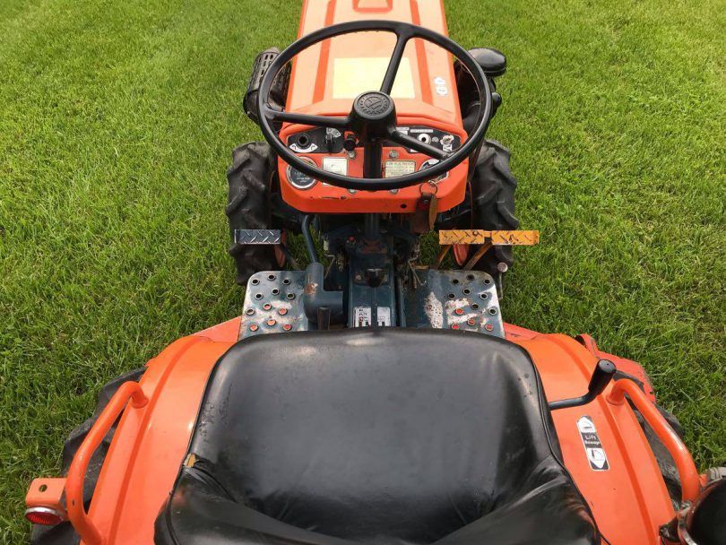 Kubota B5100 Diesel 4wd compact tractor 04 810x608 Kubota B5100 Diesel 4WD Compact Tractor