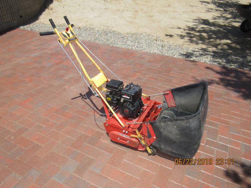 McLane reel mower 5 810x608 Used McLane 20 inch reel mower