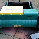 Sunlawn battery powered Lawn Mower 6 150x150 Sunlawn EM2 Battery Powered Lawn Mower