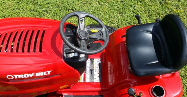 Troy Bilt 7 pony lawnmower 4 375x195 Troy Bilt 7 speed Pony Riding Lawn Mower