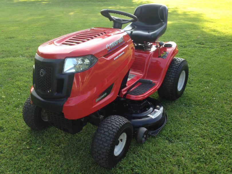 Troy Bilt Bronco 42 14 810x608 Used Troy Bilt Bronco 42 in Riding Lawn Mower