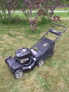 Yard Machines Electric Start 6.5hp Self Propelled Mower 3 225x300 How to Choose a Lawn Mower