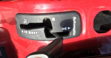 Craftsman DYT4000 Riding Lawn Mower 3 375x195 Craftsman DYT4000 Riding Lawn Mower