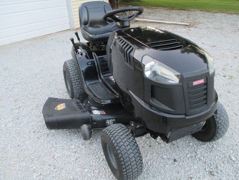 Craftsman YT2500 rider mower 5 810x608 Craftsman 46 In LT 2500 Mower for Sale