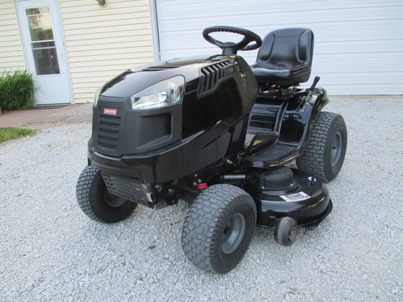 Craftsman YT2500 rider mower 8 810x608 Craftsman 46 In LT 2500 Mower for Sale