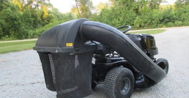 Craftsman YT2500 rider mower 9 375x195 Craftsman 46 In LT 2500 Mower for Sale