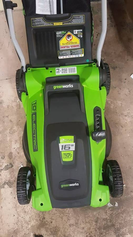 GreenWorks 16 Inch 2 GreenWorks 16 Inch 10 Amp Corded Lawn Mower (Used)