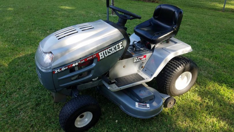 Huskee riding Mower 4 810x456 Huskee Quick Cut 46 Riding Mower for Sale