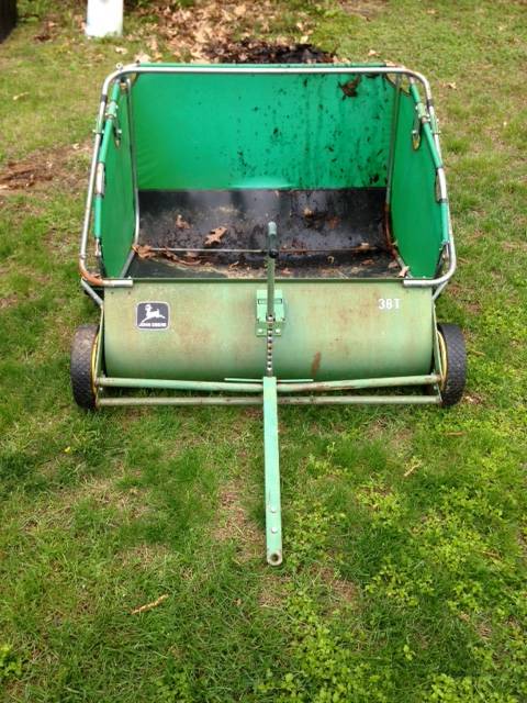 John Deere 38T lawn sweeper John Deere 38T Lawn Sweeper for Sale