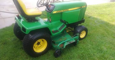 John Deere 430 2 375x195 John Deere 430 Garden Tractor Riding Lawn Mower