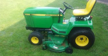 John Deere 430 4 375x195 John Deere 430 Garden Tractor Riding Lawn Mower