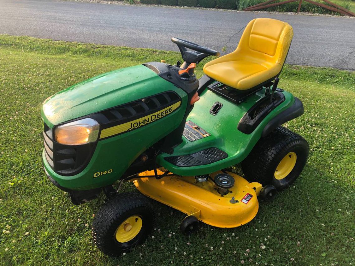 John Deere D140 Tractor 48in. Riding Mower RonMowers