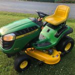 John Deere D140 riding mower 3 150x150 John Deere D140 Tractor 48in. Riding Mower