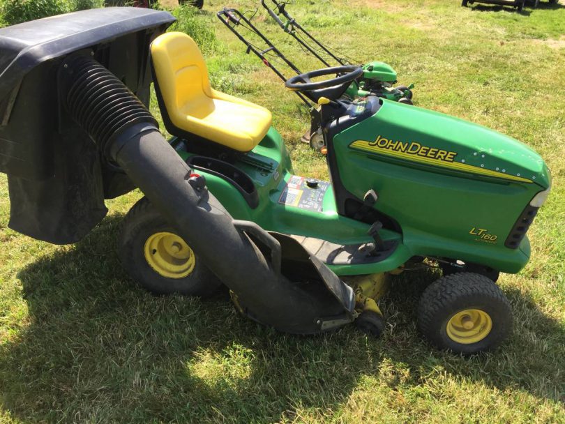 John Deere LT 160 2 810x608 John Deere LT160 42 inch Cut Mower for Sale