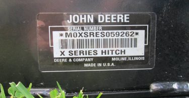 John Deere X Series quick hitch BM19782 2 375x195 John Deere X Series Quick Hitch BM19782 for Sale