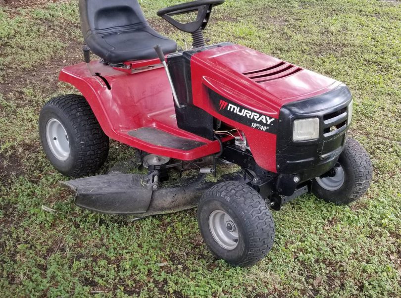 Murray 13hp 2 810x602 Murray 13HP/40 Double Blade Riding Lawn mower for Sale