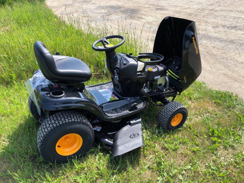 Poulan Pro PP155H42 5 810x608 Poulan Pro Series PP155A42 Riding Mower for Sale
