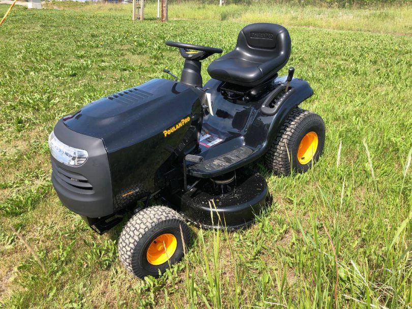 Poulan Pro PP155H42 7 810x608 Poulan Pro Series PP155A42 Riding Mower for Sale
