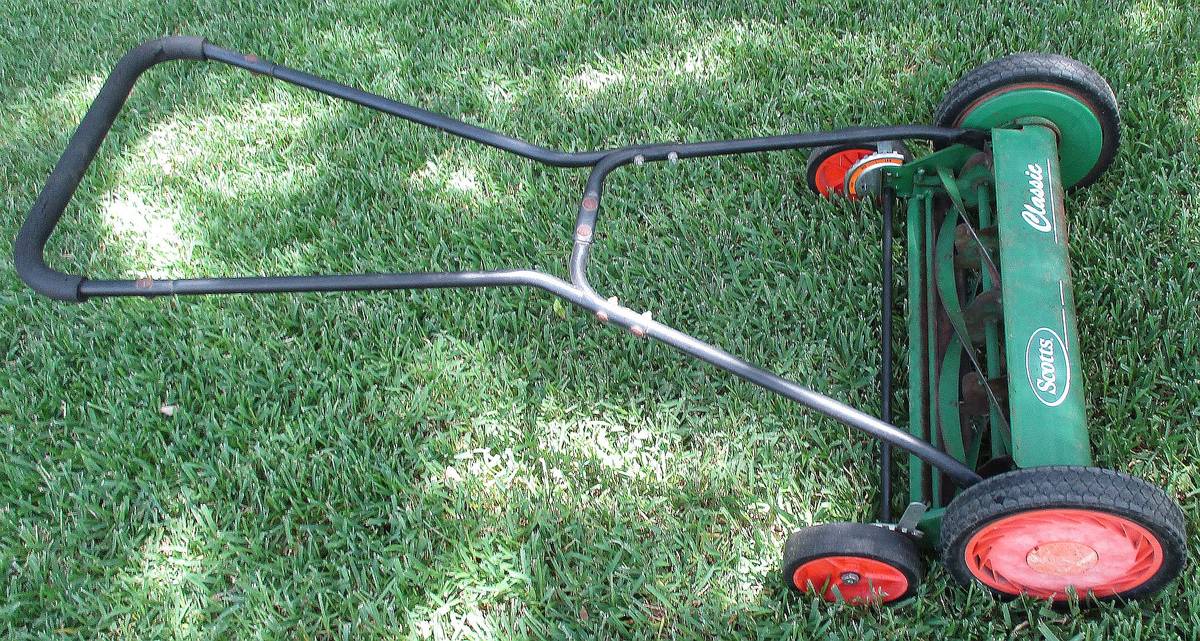 Scotts Classic 20 inch Reel Push Lawn Mower (Used) - RonMowers