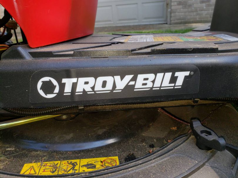 Troy Bilt TB 30 1 810x608 Troy Bilt Riding Lawn Mower model TB 30