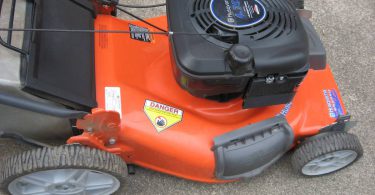 Husqvarna 6522SH 2 375x195 Husqvarna 6522SH 22 self propelled mower with rear bag