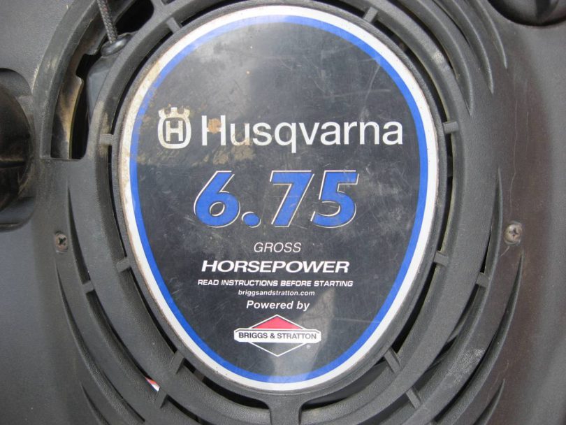 Husqvarna 6522SH 5 810x608 Husqvarna 6522SH 22 self propelled mower with rear bag