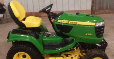 John Deere X730 7 375x195 John Deere X730 Riding Mower 2016