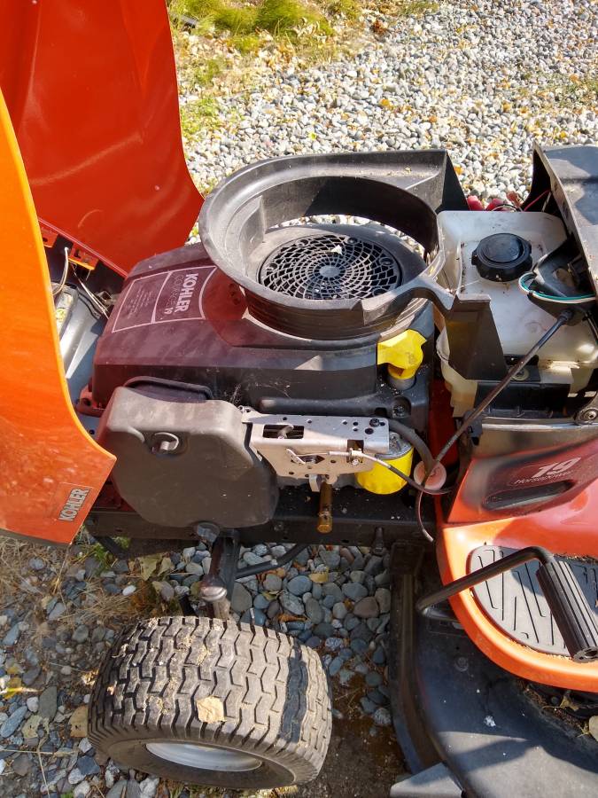Ariens 42in A19K42 2 Ariens 42 Hydro A19K42 Used Riding Lawn Mower