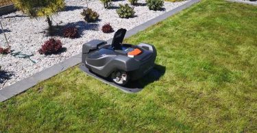 Husqvarna Automower 315X 1 375x195 5 Best Robotic Lawn Mowers for 2019
