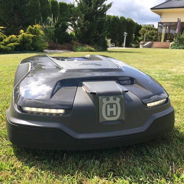 Husqvarna Automower 315X 3 5 Best Robotic Lawn Mowers for 2019