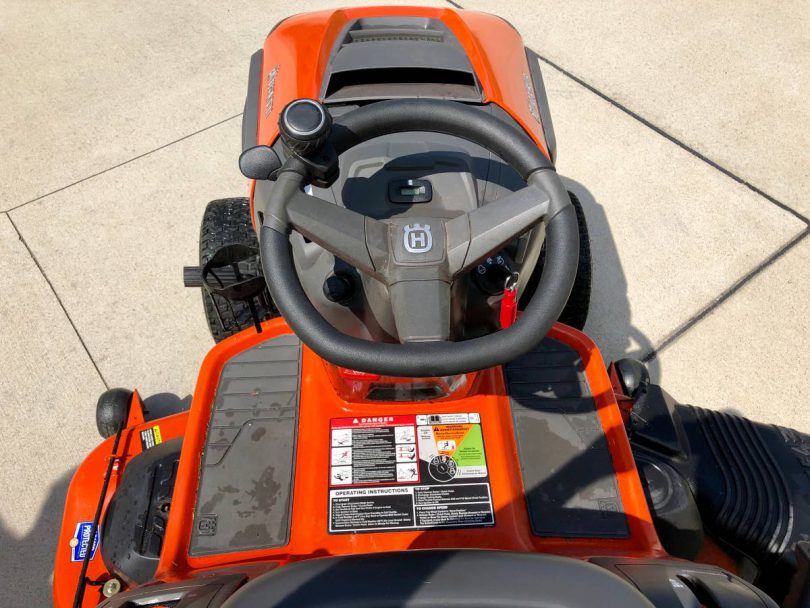 Husqvarna LGT2654 5 810x608 Husqvarna 54 Riding Mower Hydrostatic Model LGT2654