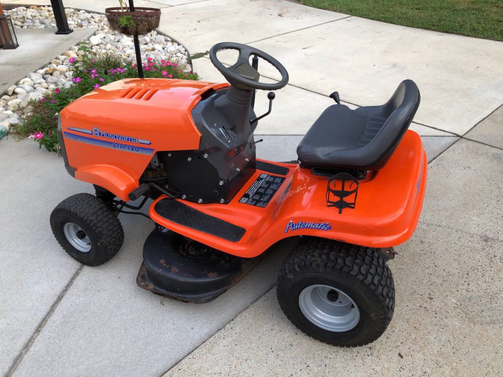 Husqvarna 38" Model LTH 120 Riding Lawn Mower RonMowers