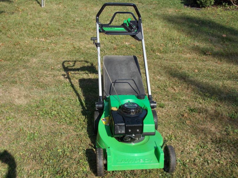 Lawnboy 10590 2 810x608 Lawn Boy 10590 5HP 21 Self Propelled Mower for Sale