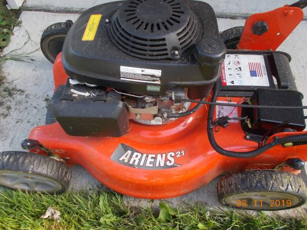 Ariens 21 Self Propelled Walk Behind Mower Ronmowers