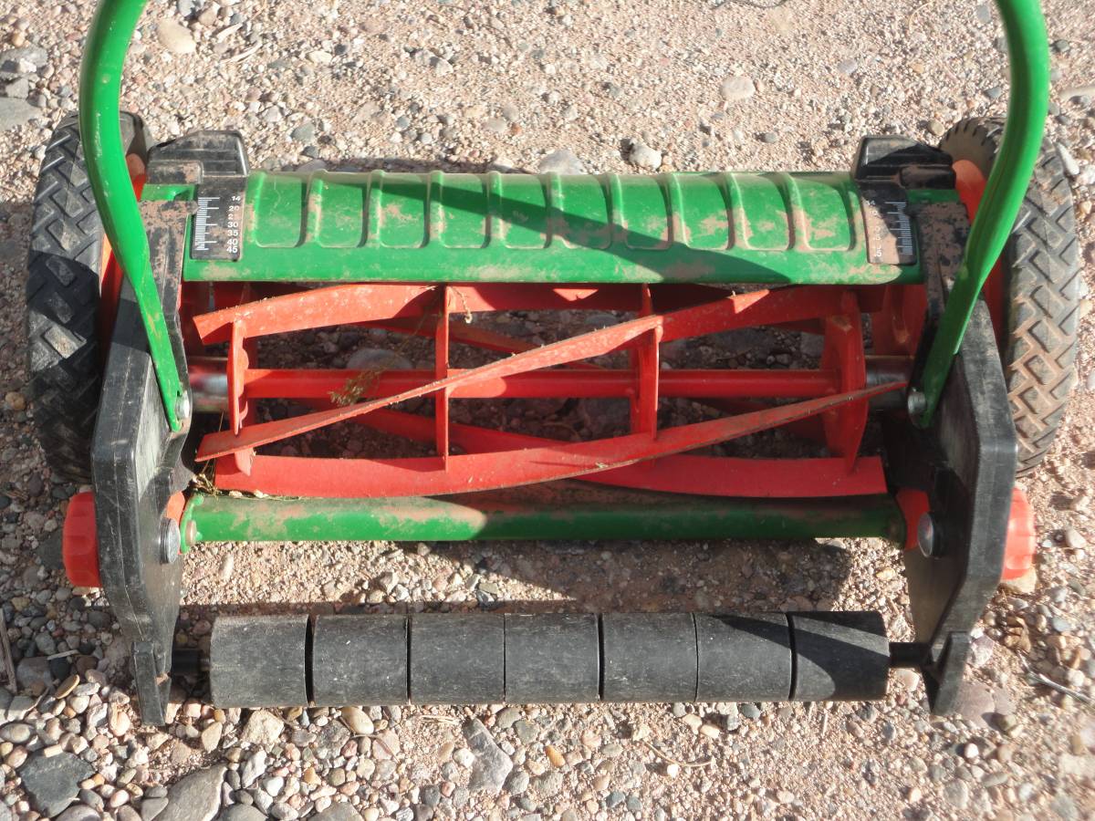Brill Luxus 38 reel lawn mower 6 Used Brill Luxus 38 Reel Lawn Mower For Sale