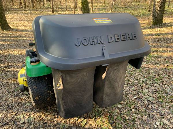 Deere LX280 09 John Deere LX 280 Riding Lawn with dual bagger for sale