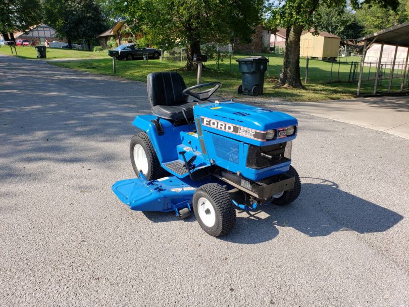 Ford LGT 14D Diesel 4 810x608 Ford 48 in LGT 14D Diesel Lawn Mower