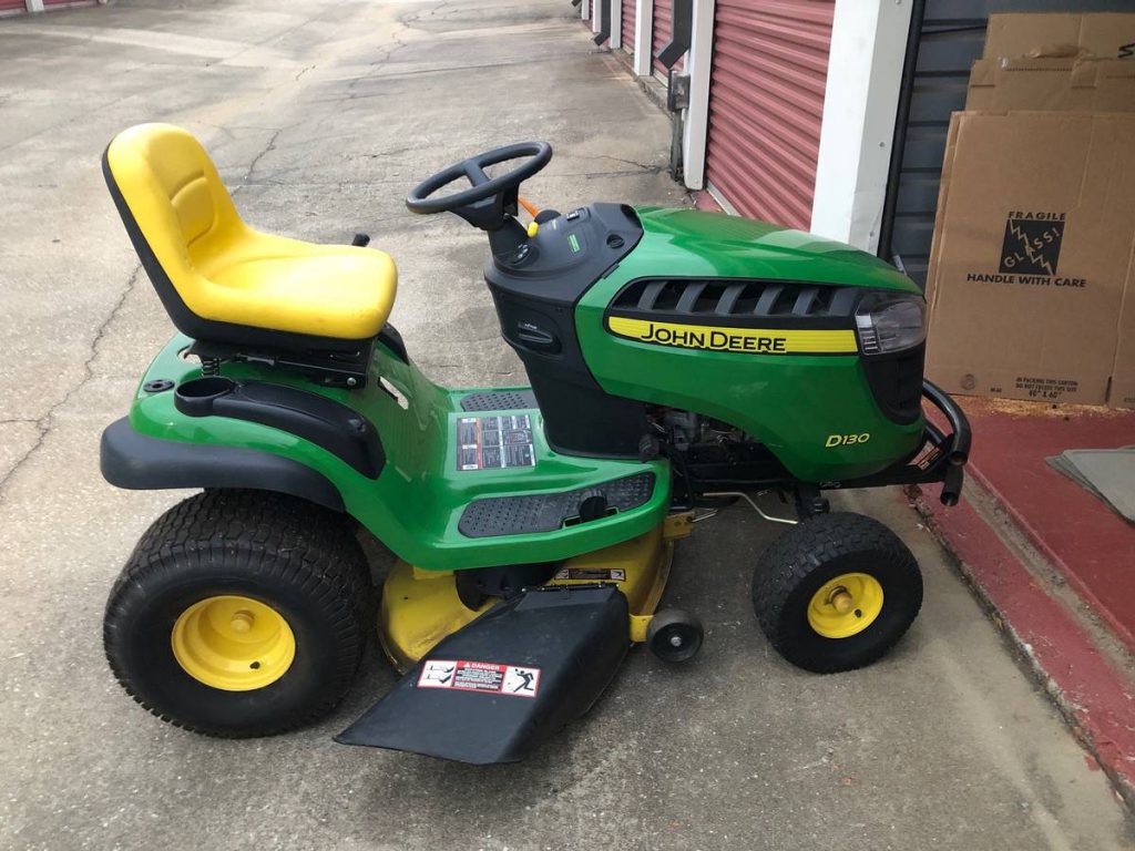 John Deere D130 Lawn Mower 42 in deck RonMowers