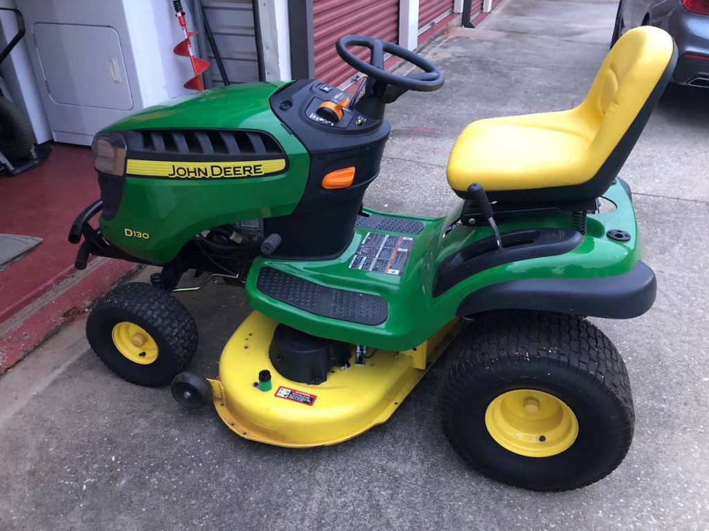 John Deere D130 Lawn Mower 42 in deck RonMowers
