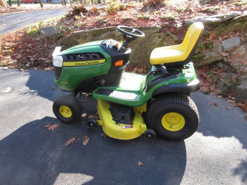 John Deere E150 3 810x608 John Deere E150 48 22 hp Riding Lawn Mower for Sale